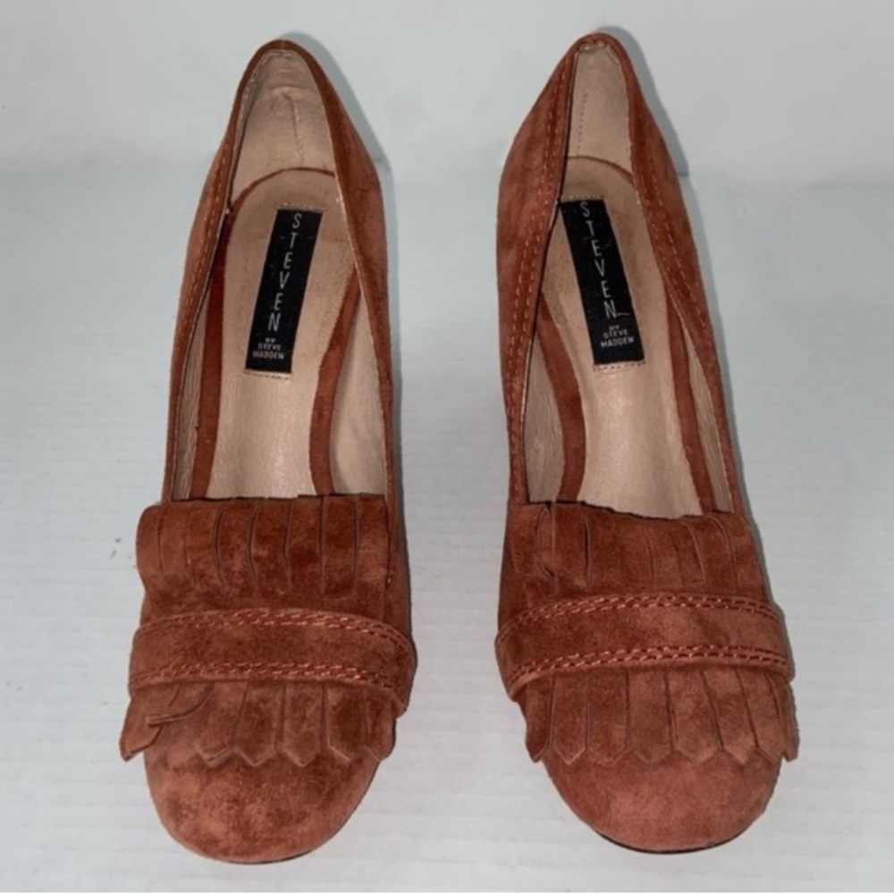 ✨ STEVEN by Steve Madden Chic Suede Heels ✨ - Picture 9 of 16